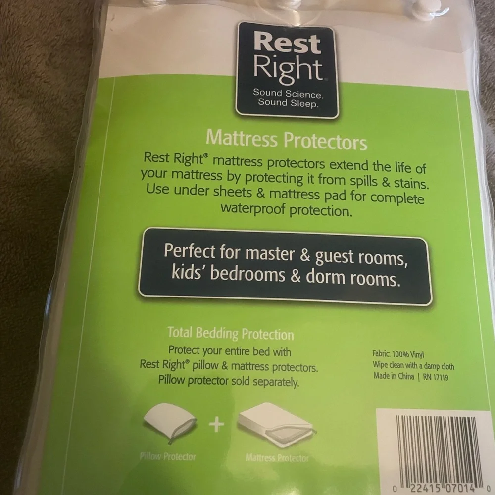 Antimicrobial Mattress Protector-Queen